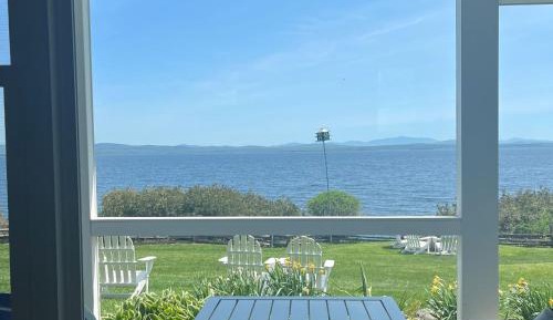 King Room with Lake View