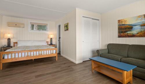 King Room with Lake View