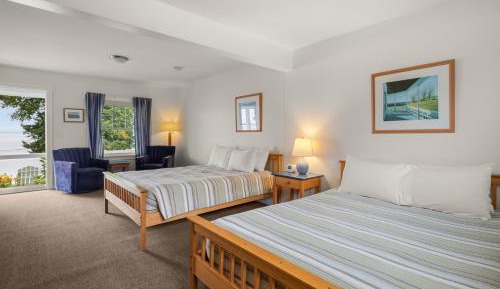 Queen Room with Two Queen Beds