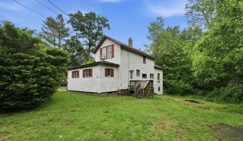 Four-Bedroom Vacation Home