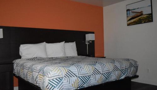 King Room with Spa Bath