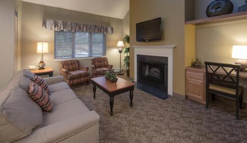 Three-Bedroom Villa with Two King Beds and One Queen Bed