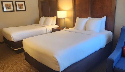 Double Room with Two Double Beds - Non-Smoking