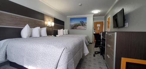 Superior Room with Two Queen Beds (Non-Smoking)