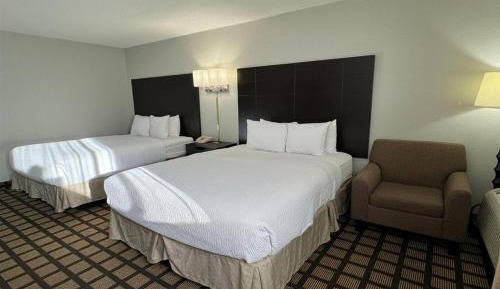 Deluxe Queen Room - Mobility Access/Non-Smoking
