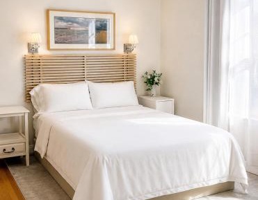 Queen Room with Shared Bathroom