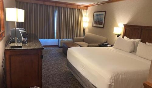 Standard King Room