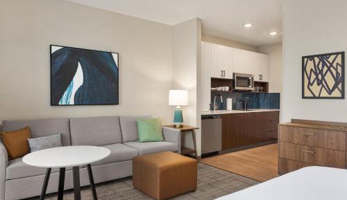 Standard Suite