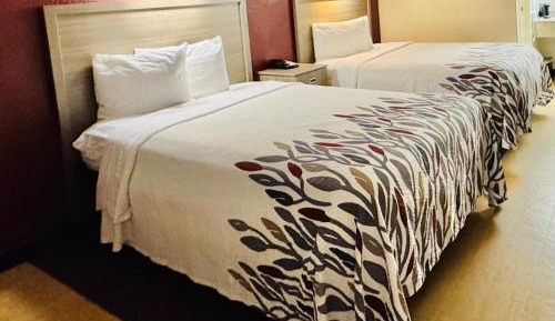 Deluxe Room with Two Double Beds Smoke Free