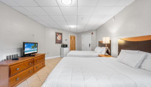 Deluxe Double Room with Two Double Beds