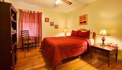 Queen Room