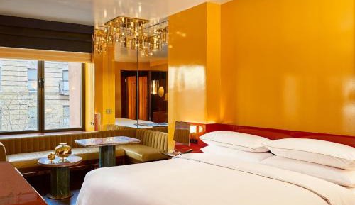 Corner King Room
