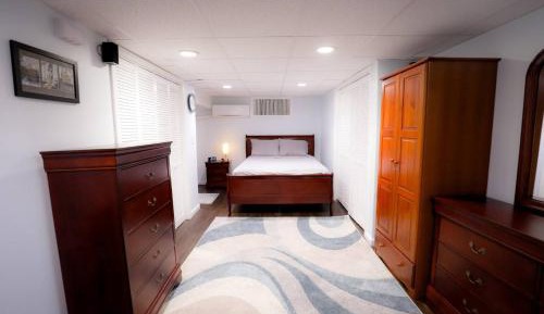 One-Bedroom Apartment - Non-Smoking