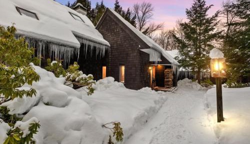 Three-Bedroom Townhouse