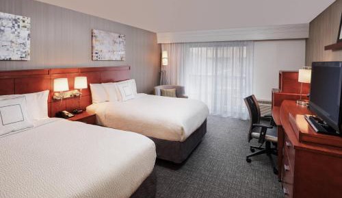 Double Room with Two Double Beds and Roll-In Shower - Mobility Access/Hearing Accessible