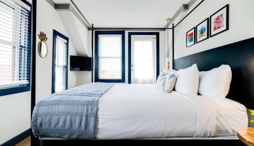 King Suite with Ocean View