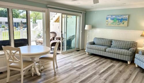Superior King Suite