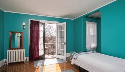 Standard Queen Room