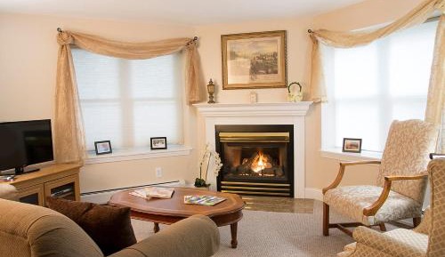 Lincoln Garden Apartment - Dog Friendly