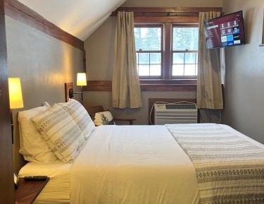 Small Double Room