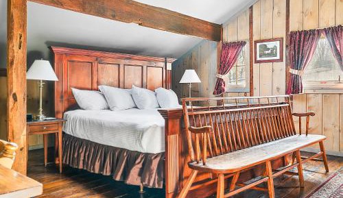 Single Room with Bathroom