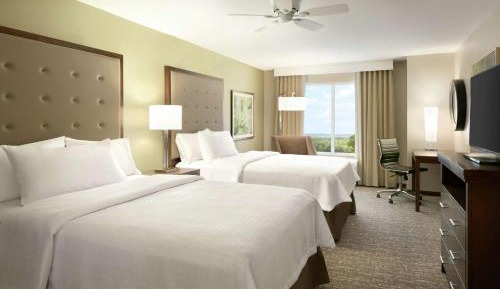 One-Bedroom Queen Suite with Two Queen Beds - Non-Smoking