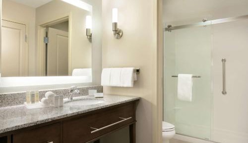 King Studio Suite - Hearing Access/Non-Smoking