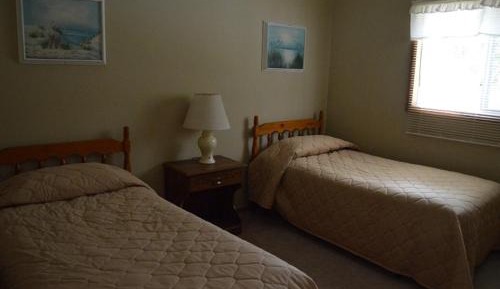Deluxe Two-Bedroom Cottage