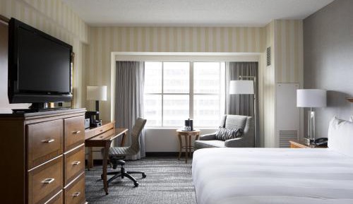 Guest room with King - Concierge level