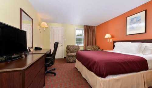 Queen Room
