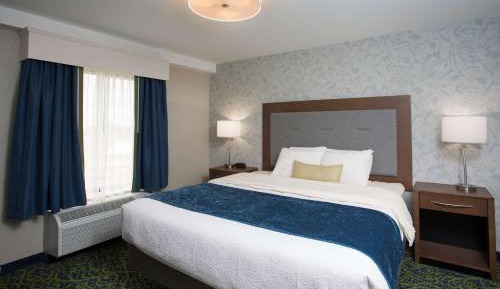 King Suite with Full Kitchen