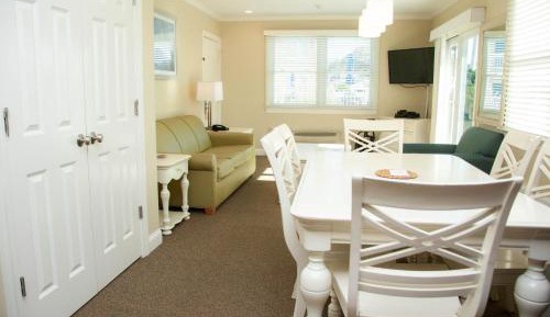 Queen Suite