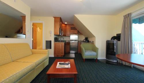 King Suite with Ocean View