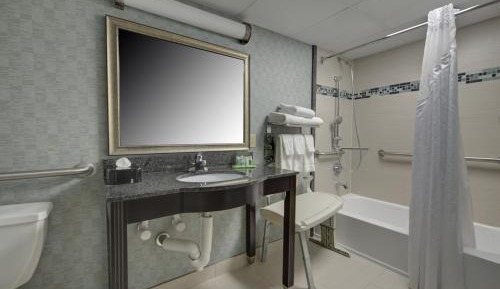 Double Room with Bath Tub - Disability Access 