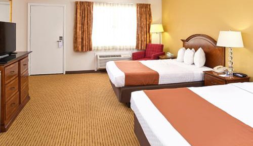 Double Room with Two Double Beds - Non-Smoking