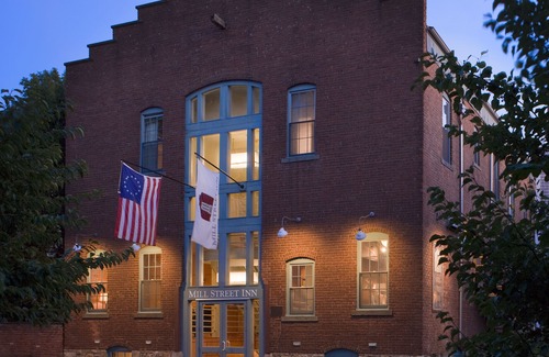 Historic Hill Hotel | Mill Street Inn