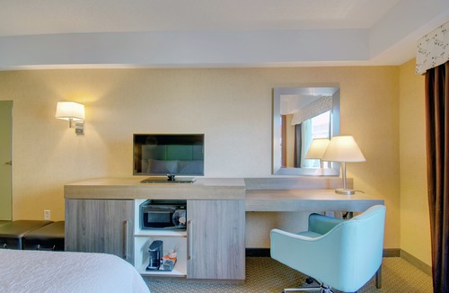 Harrison Lenox Hotel | Hampton Inn & Suites Boston Crosstown Center