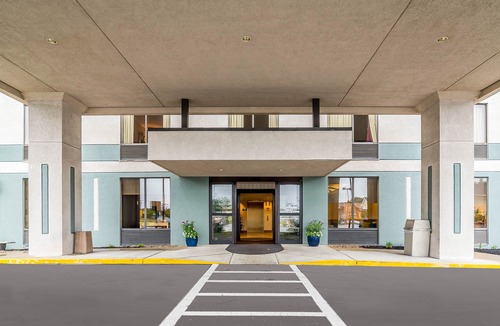 Portsmouth Hotel | Quality Inn Portsmouth