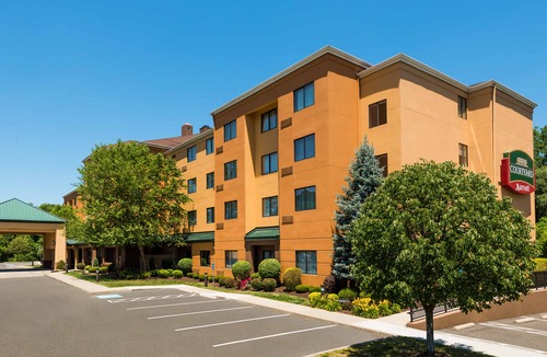 Danbury Hotel | Courtyard by Marriott Danbury