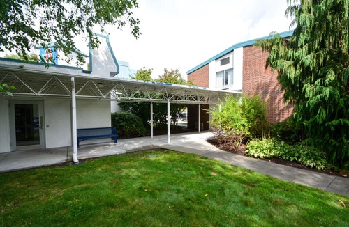 Warwick Hotel | Radisson Hotel Providence Airport