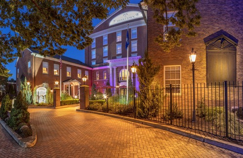 Middletown Hotel | Inn at Middletown
