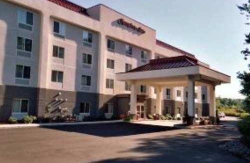 Waterbury Hotel | Hampton Inn Waterbury
