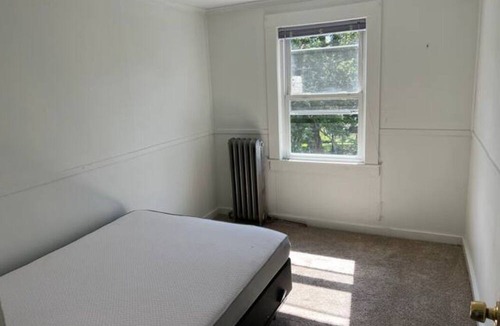 Waltham House | Spacious 4bed apartment near Brandeis & Bentley