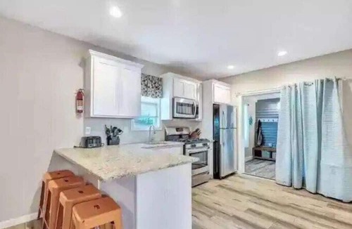 Seaside Heights House | Salt Life At Seaside- 8Bed 3bath, GameRoom&RooftopDeck!Beachchair/badges/cart i