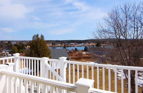 Winter Harbor Apartment | Winter Harbor: Two Ocean View Getaways