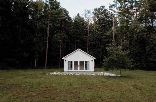 Ashley Falls House | Modern 3-bedroom home in the Berkshires!