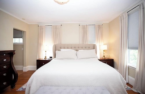Mattapoisett Center House | Historic New England Seaside Retreat