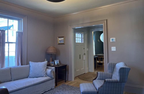 Neighborhood Nine House | Stylish 3BR Harvard Square home