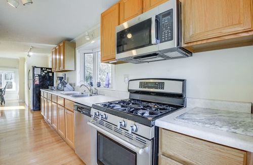 Littleton Cottage | Littleton Lakeside Retreat w/ Deck & Yard!