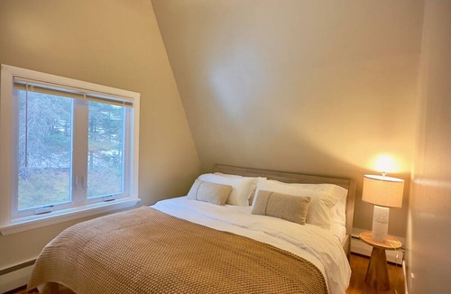 Chester House | Contemporary Mountain Home near Okemo, Stratton, Magic Mountain and Bromley